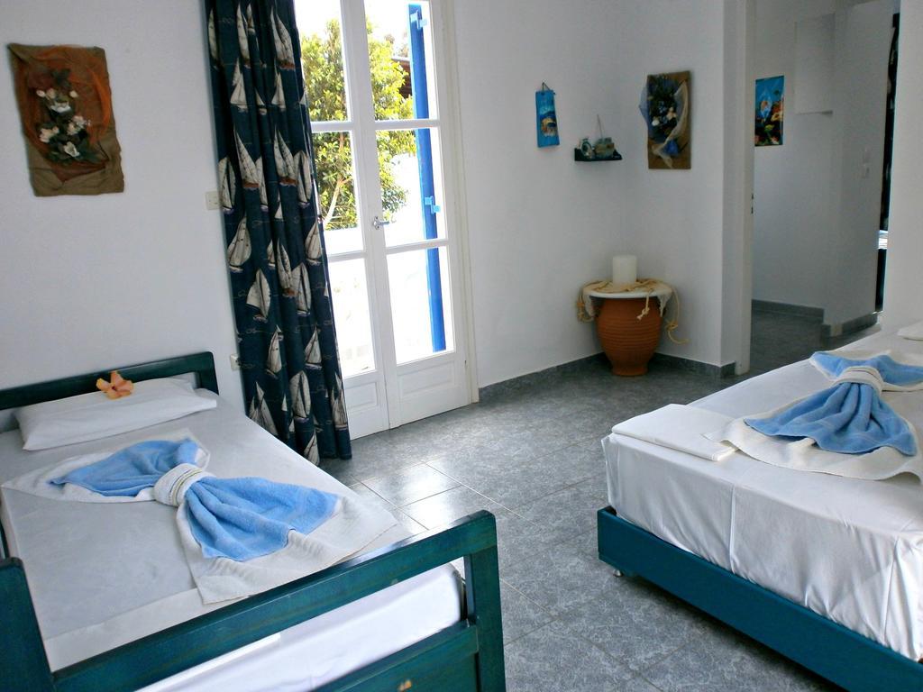 Villa Anna Maria Alikí Habitación foto